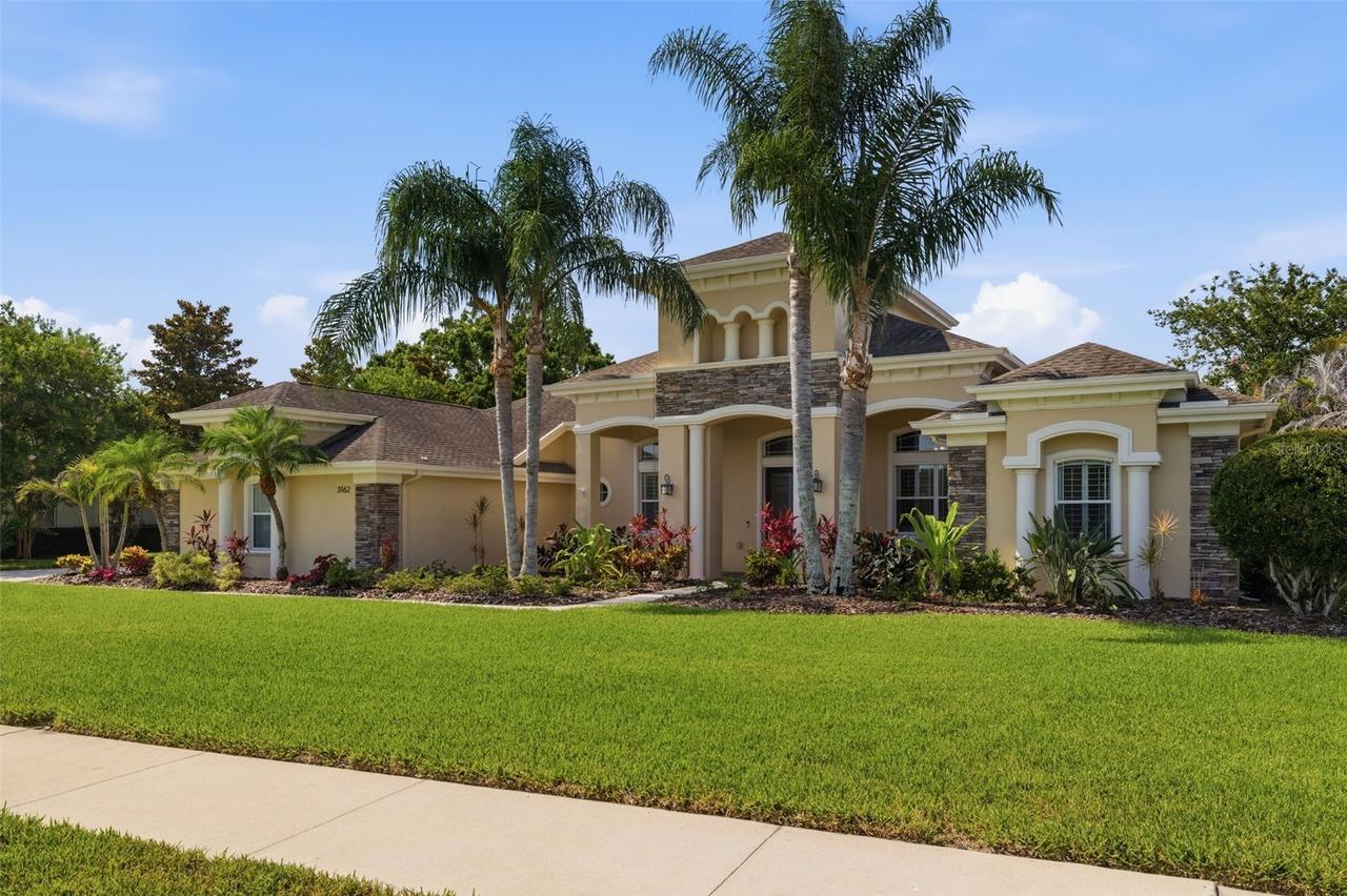 3162 Foxwood Ln., Tarpon Springs, FL 34688