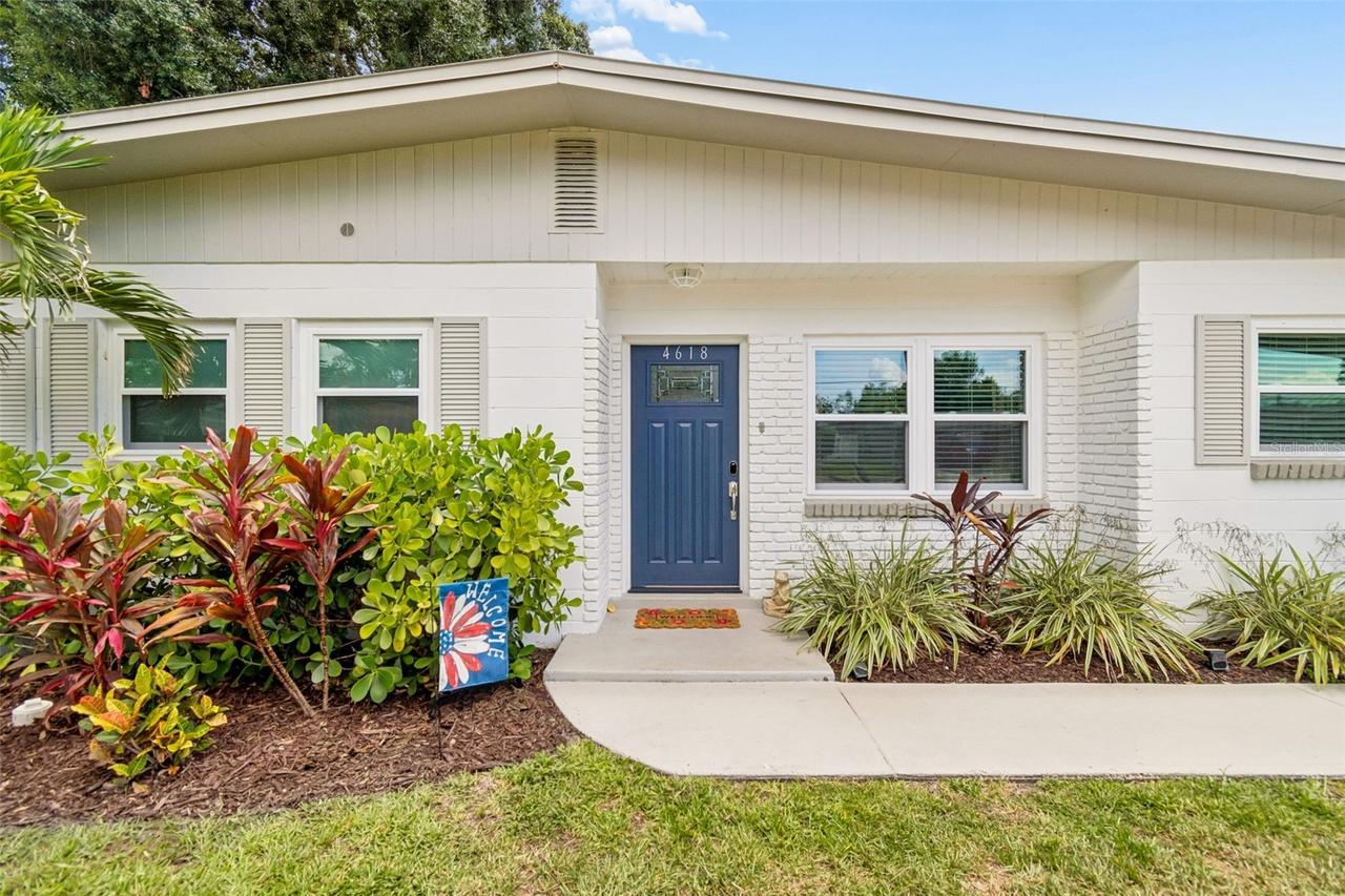 4618 W Bay Court Ave., Tampa, FL 33611