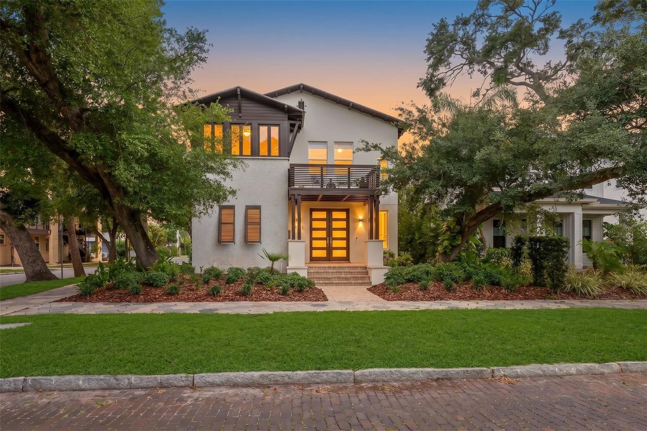305 12th Ave., St Petersburg, FL 33701