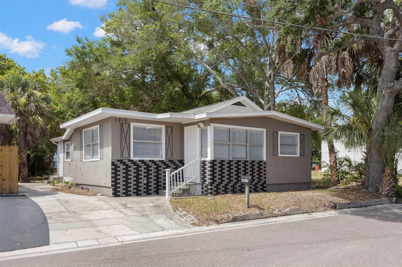 1015 Metto St., Clearwater, FL 33755