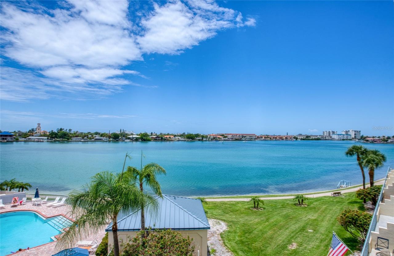 7974 Sailboat Key Blvd. #301, South Pasadena, FL 33707