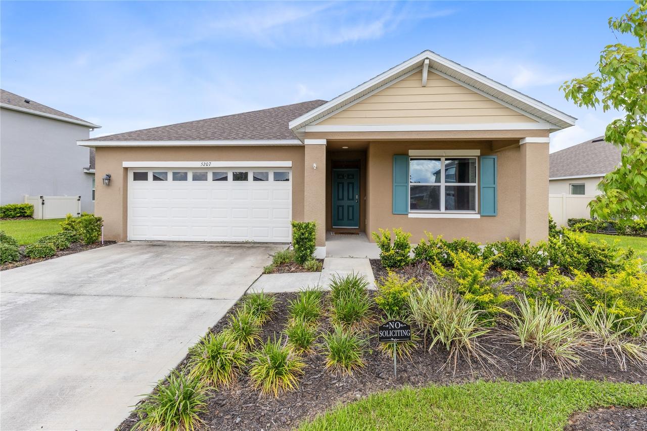 5207 Mahogany Dr., Mount Dora, FL 32757