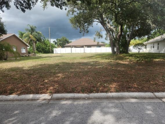 New Homes For Sale This Week That Attend Tarpon Springs Middle School: June 5th to June 11th
