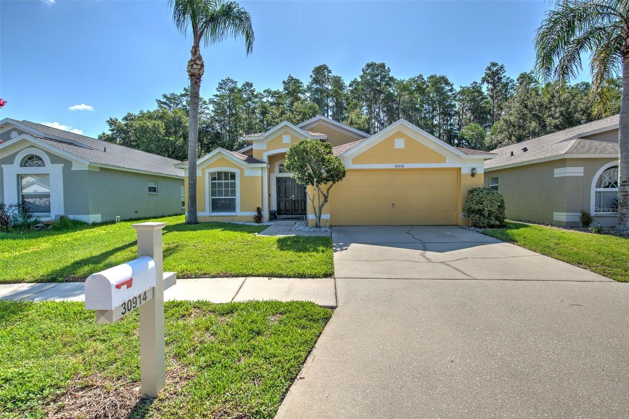 30914 Burleigh Dr., Wesley Chapel, FL 33543