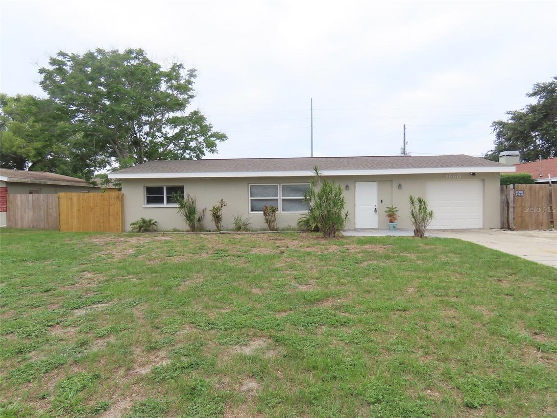 1660 S Jefferson Ave., Clearwater, FL 33756