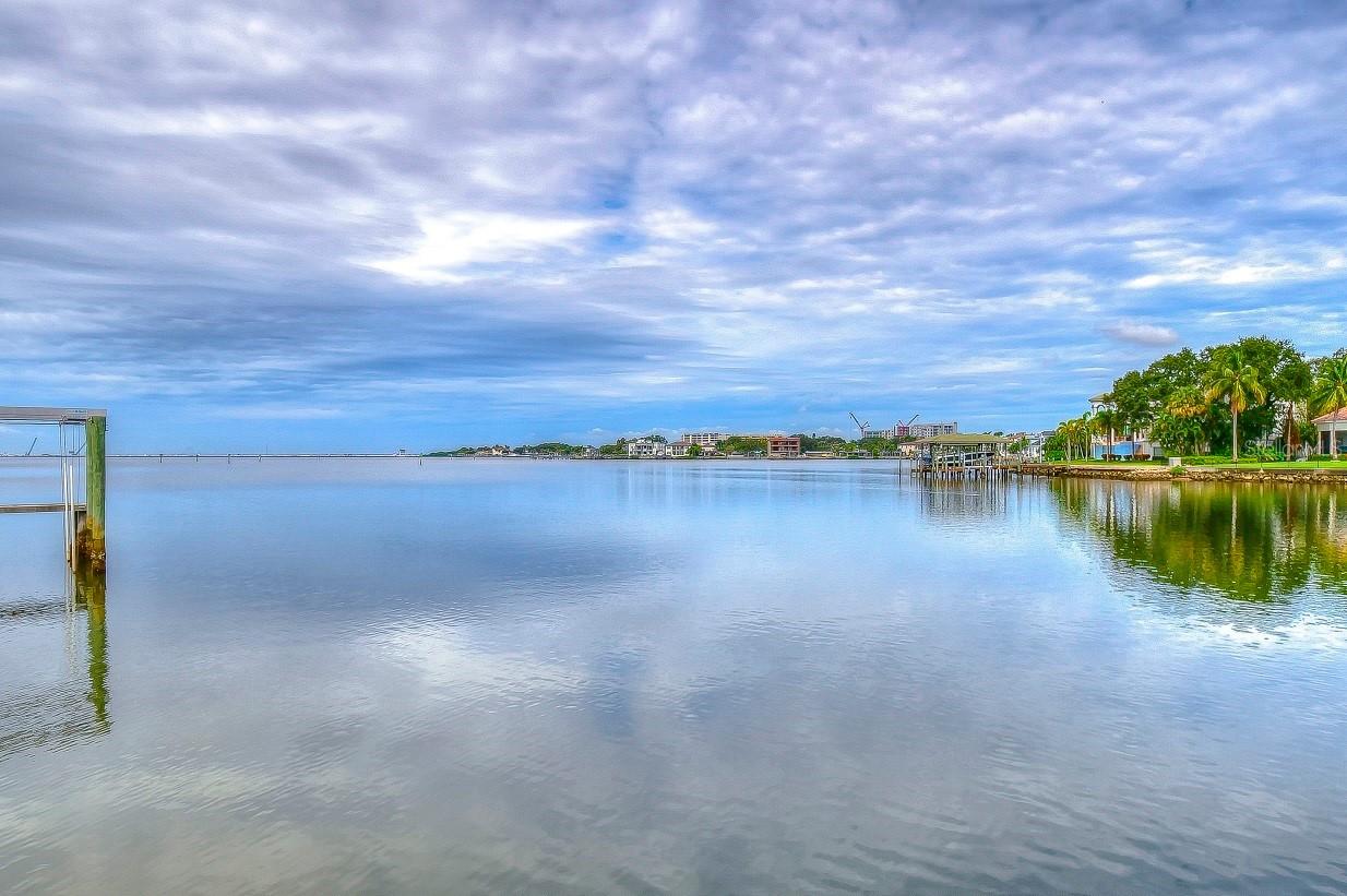 4929 W Bay Way Dr., Tampa, FL 33629