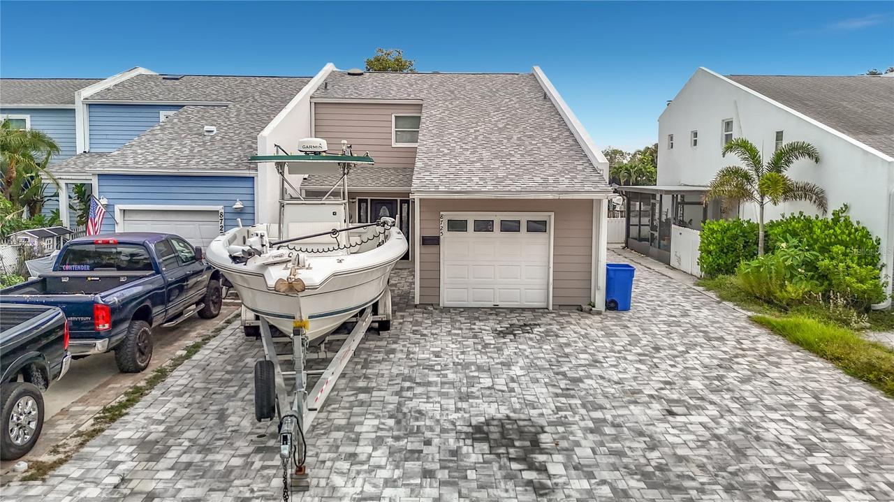 8725 Bay Pointe Dr., Tampa, FL 33615