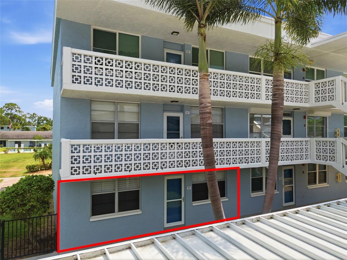 4895 Bay St. #101, St Petersburg, FL 33703
