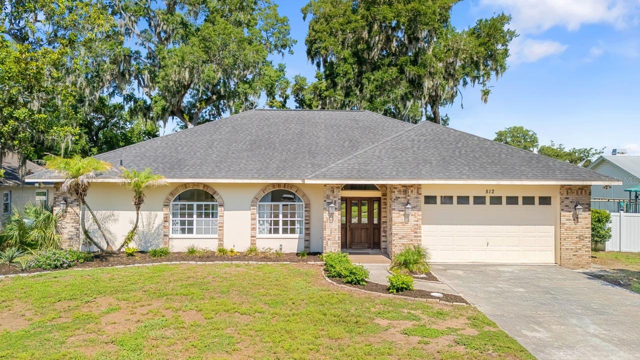 512 Caulder Park Rd., Seffner, FL 33584