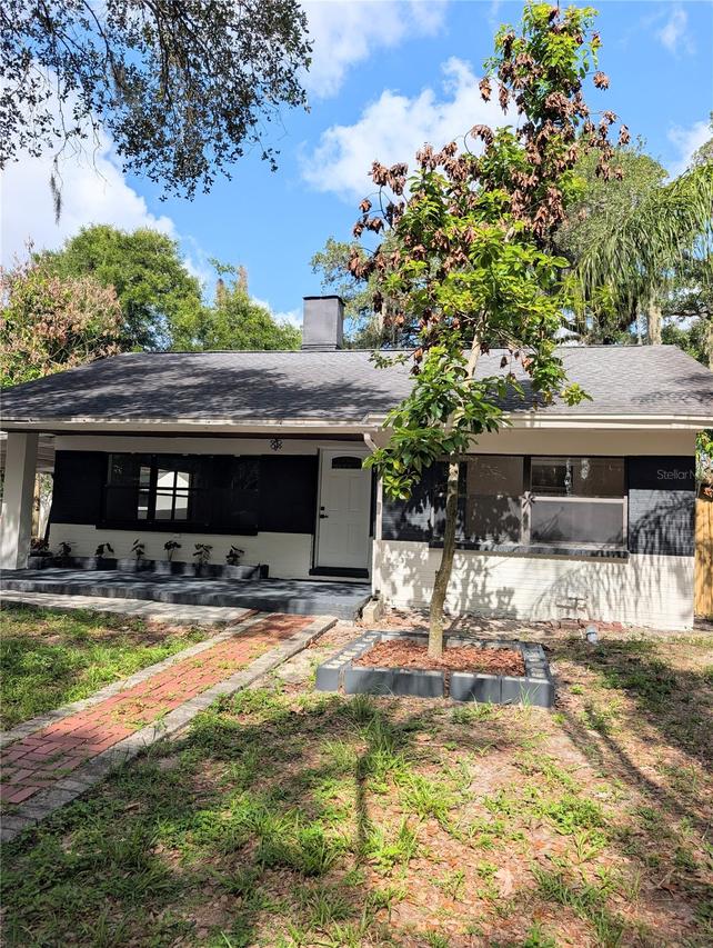 8206 N 19th St., Tampa, FL 33604