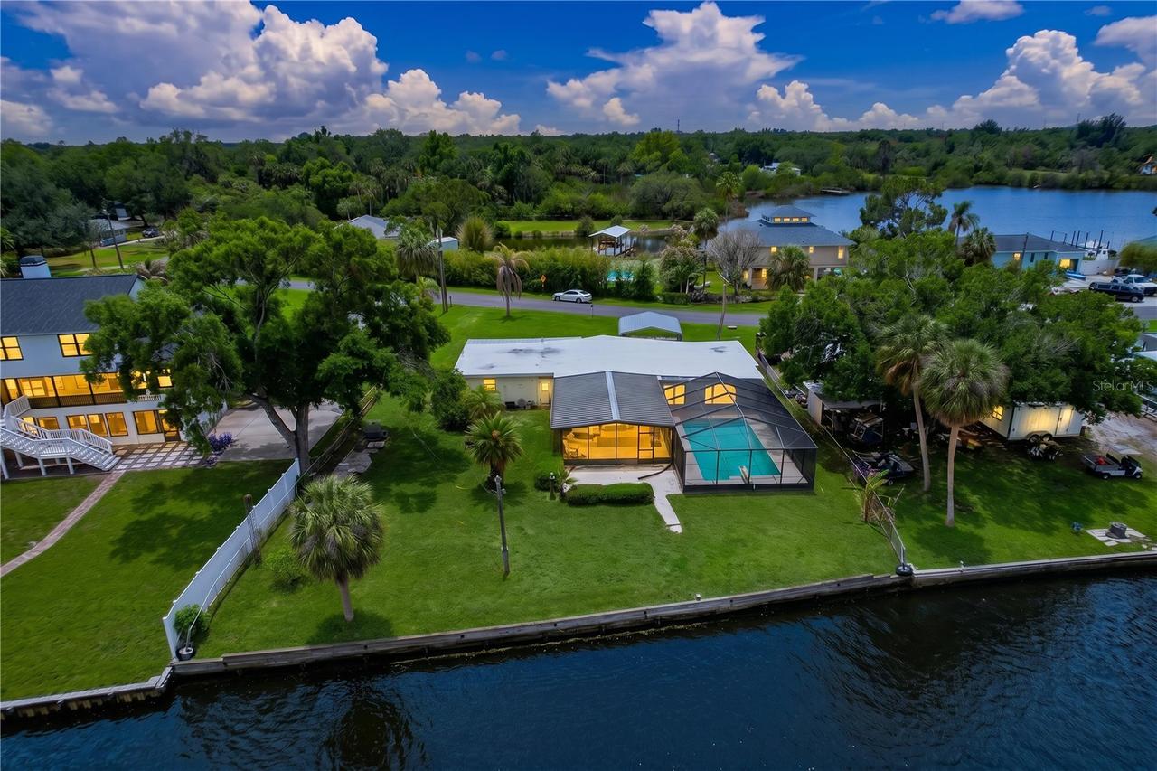 8616 Magnolia St., Gibsonton, FL 33534