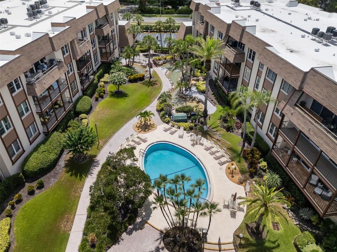 3021 Countryside Blvd. #21A, Clearwater, FL 33761