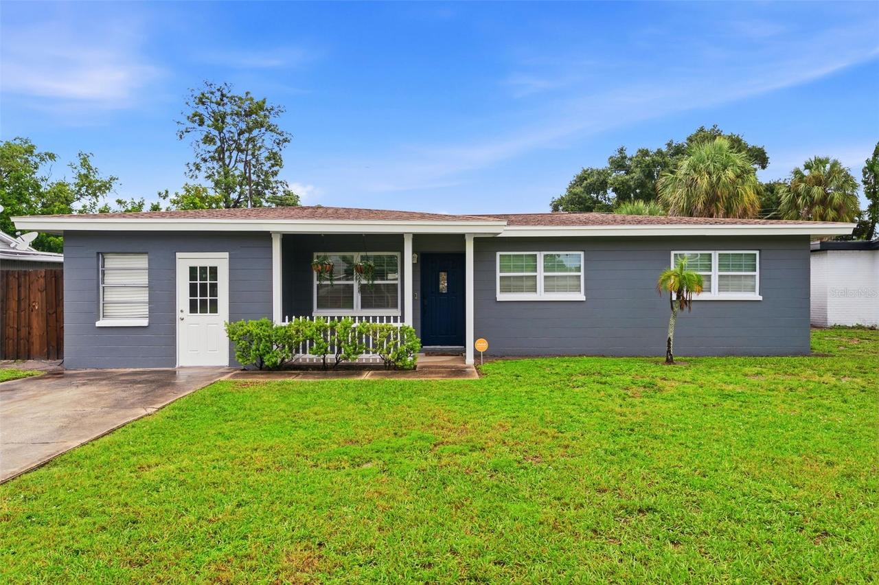 8685 Magnolia Dr., Seminole, FL 33777