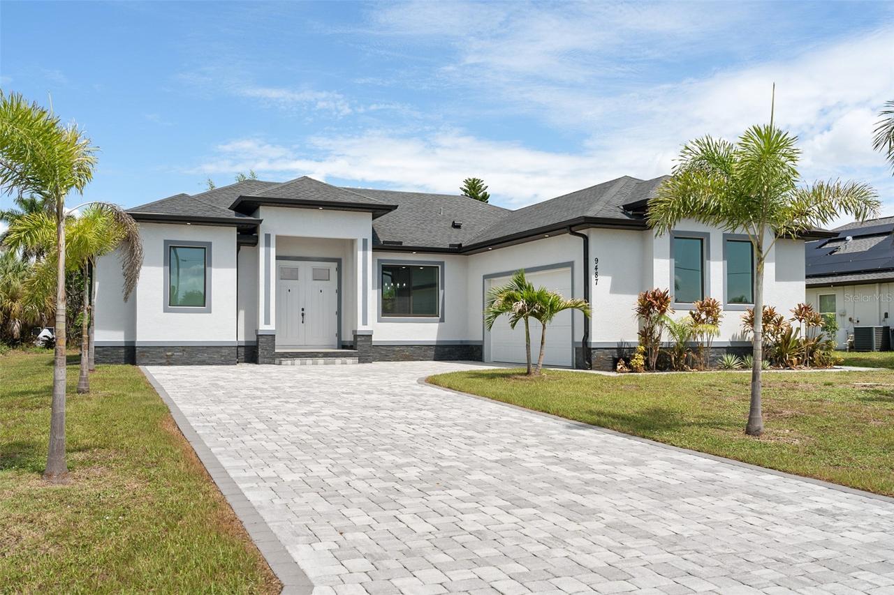 9487 Rosebud Cir., Port Charlotte, FL 33981