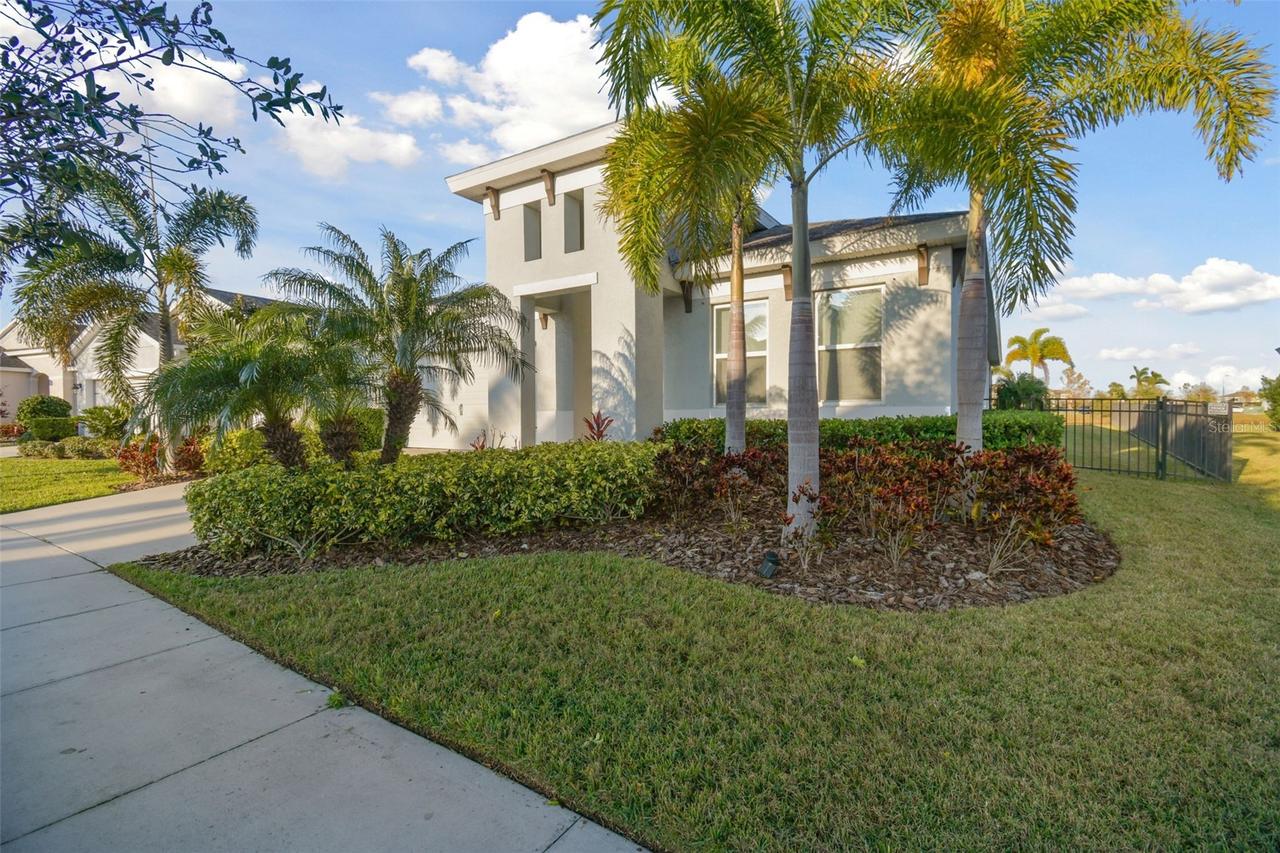 5424 Silver Sun Dr., Apollo Beach, FL 33572