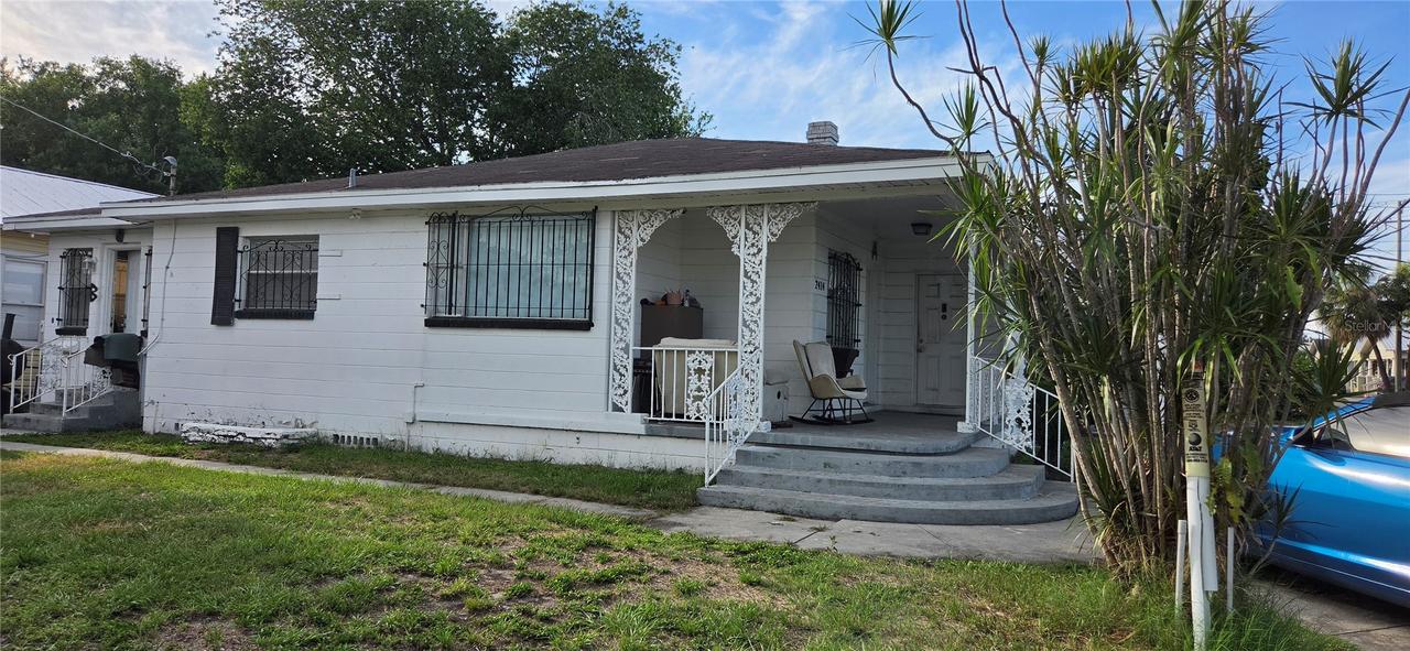 2414 E 8th Ave., Tampa, FL 33605