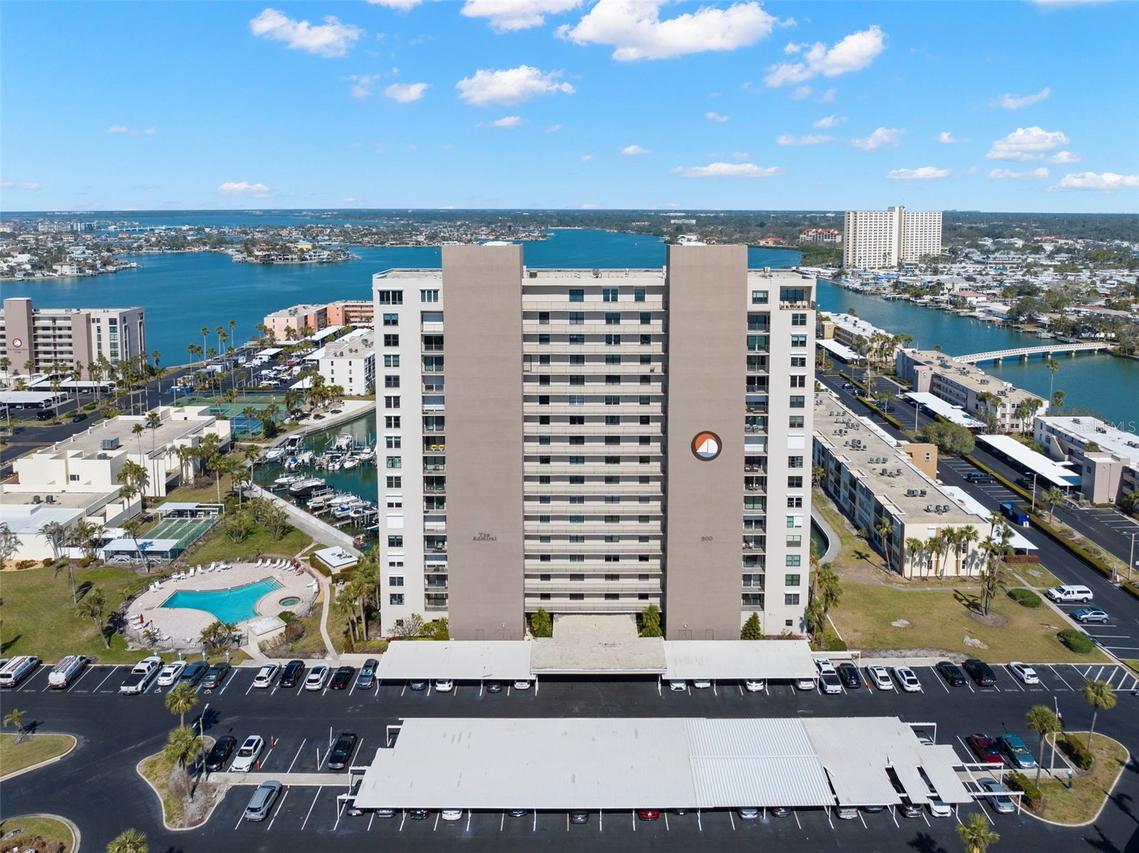 7300 Sun Island Dr. #1103, St Petersburg, FL 33707