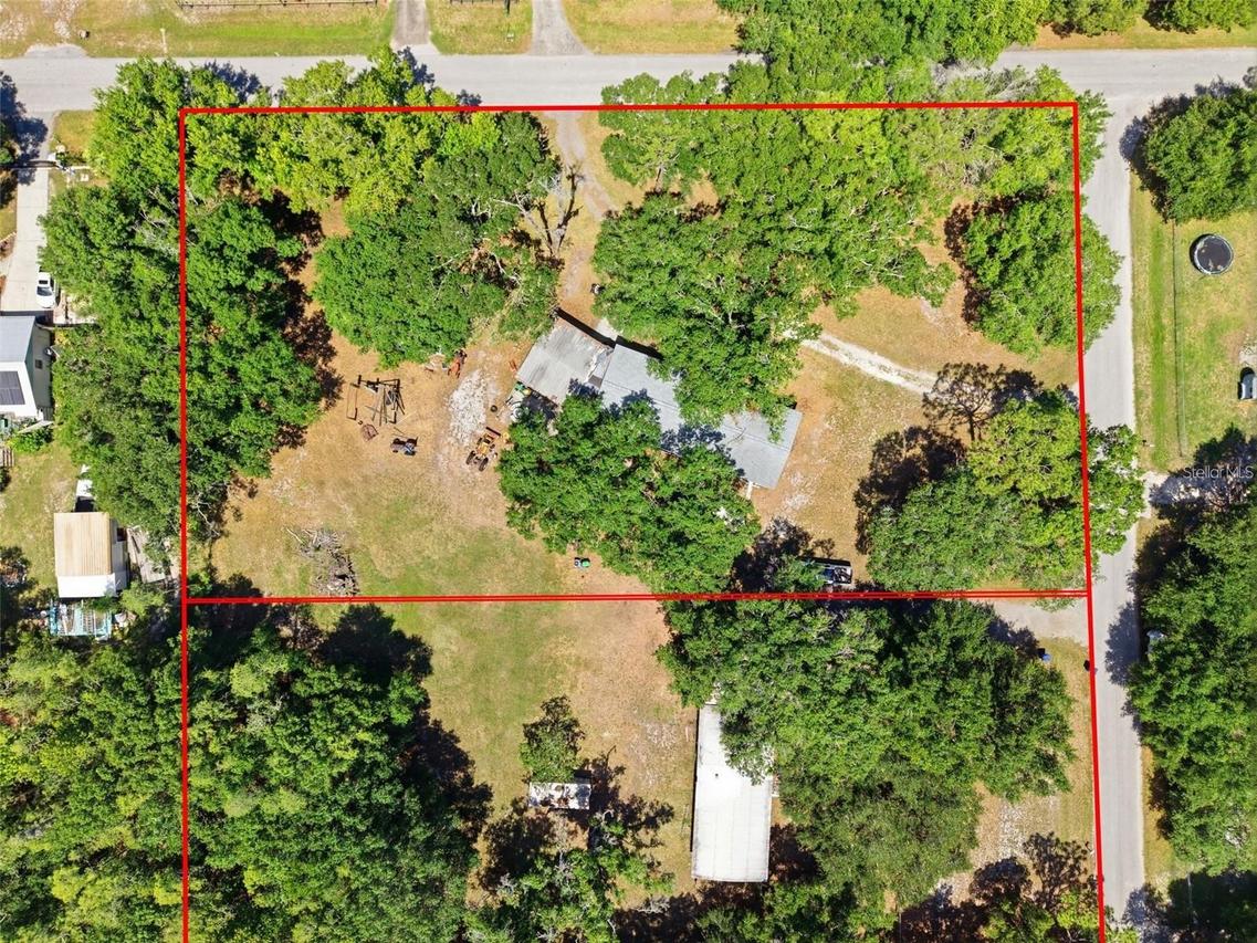 1136 Wildwood Ln., Lutz, FL 33558