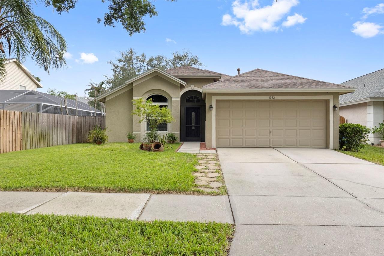 1552 Scotch Pine Dr., Brandon, FL 33511