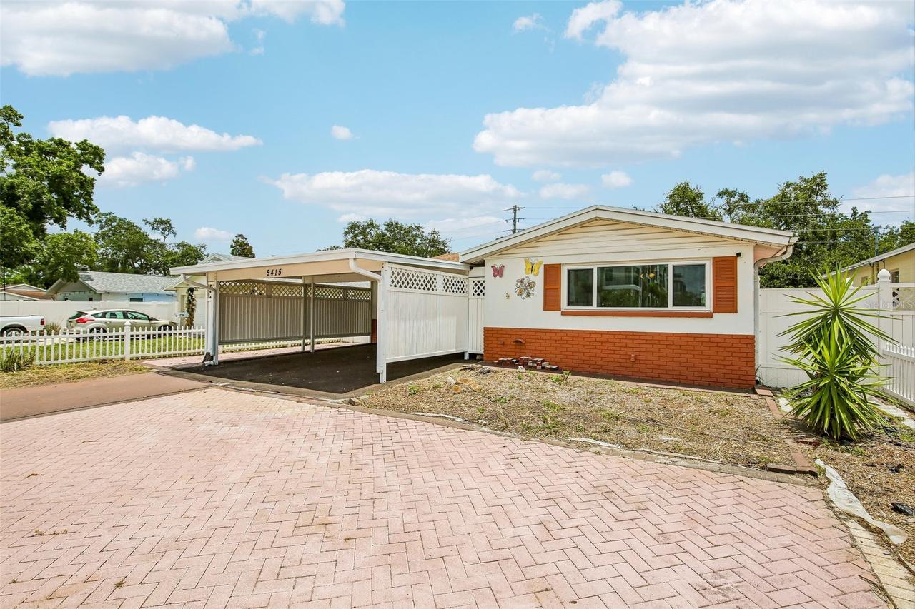 5415 1st St., St Petersburg, FL 33703