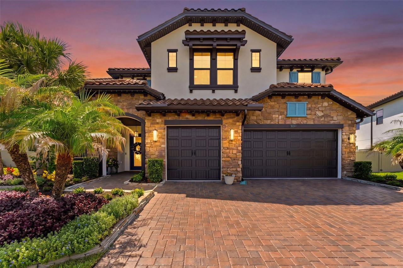 28524 Picana Ln., Wesley Chapel, FL 33543