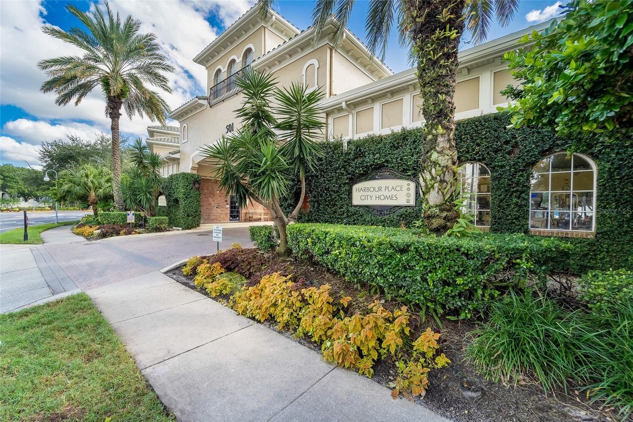 501 Knights Run Ave. #5102, Tampa, FL 33602