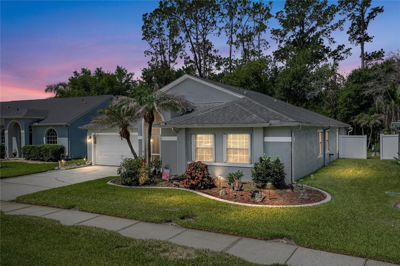 5137 New Brittany Ln., Zephyrhills, FL 33541