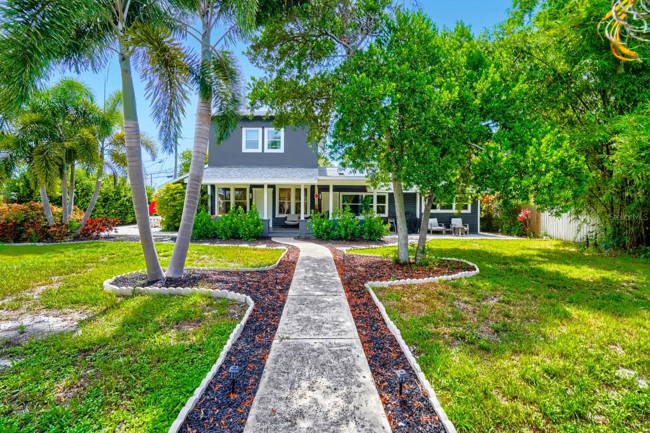 940 25th St., St Petersburg, FL 33713