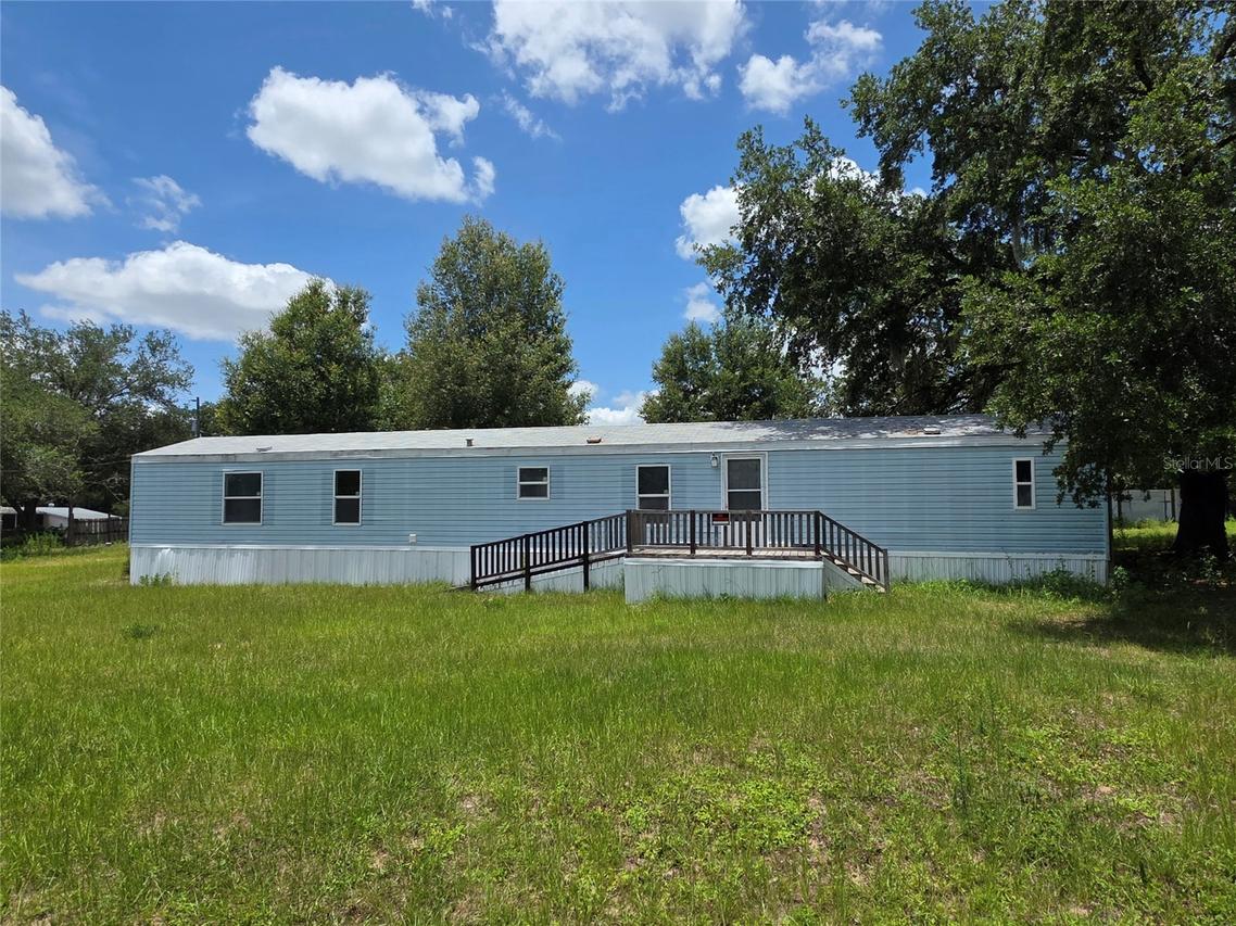 8443 Hamster Dr., Zephyrhills, FL 33540