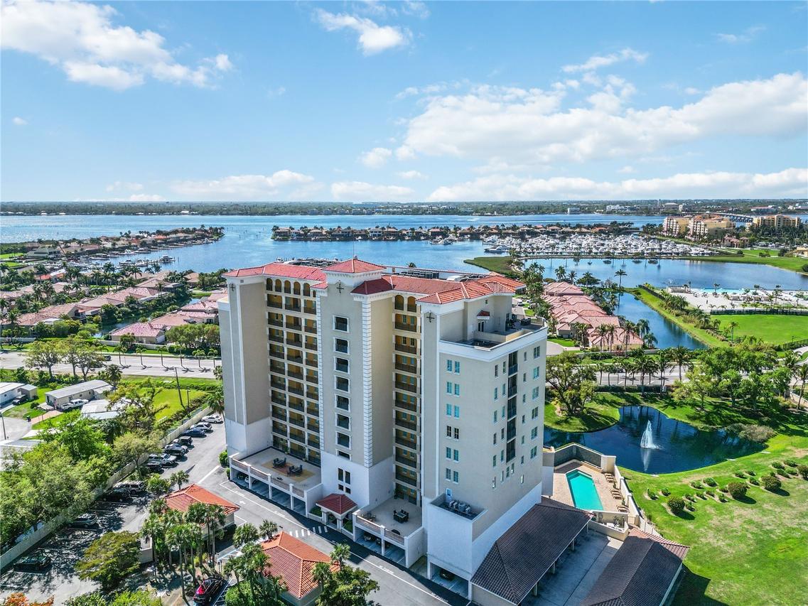 501 Haben Blvd. #605, Palmetto, FL 34221