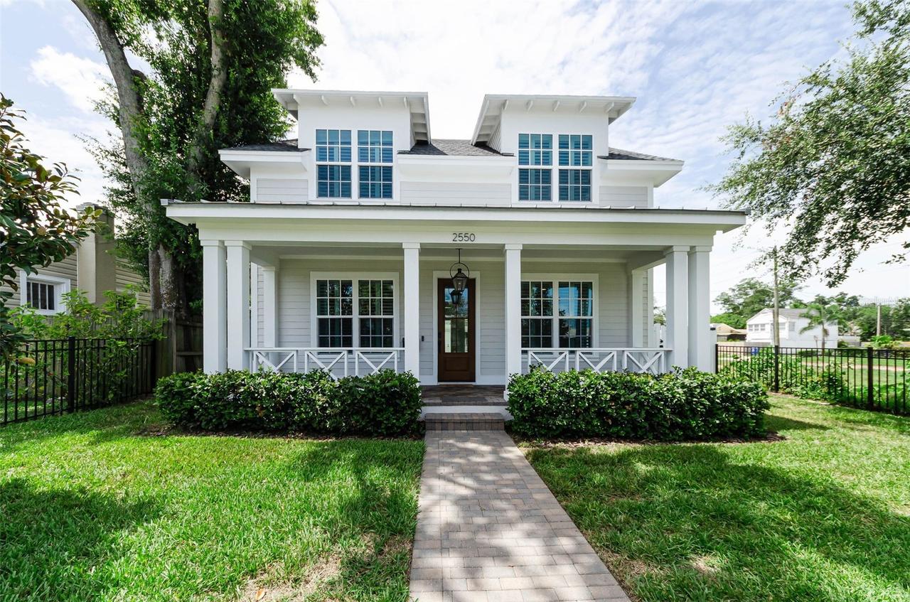 2550 Dartmouth Ave., St Petersburg, FL 33713