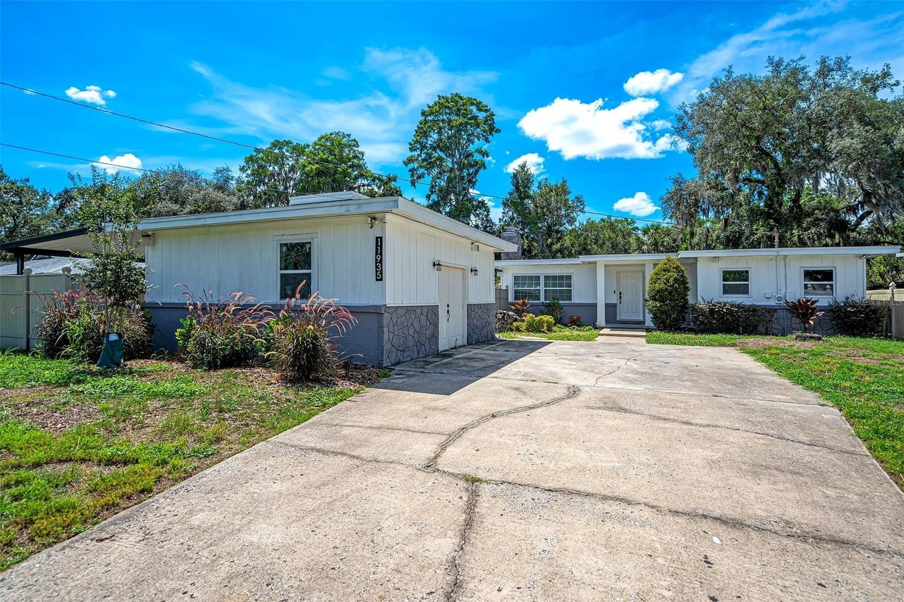 11935 Riverhills Dr., Tampa, FL 33617