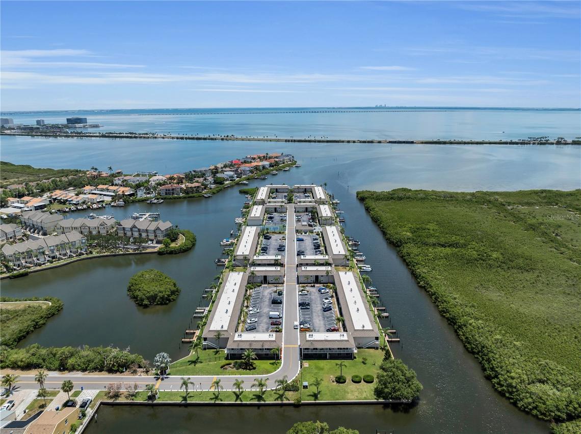 8820 Bay Pointe Dr. #102, Tampa, FL 33615
