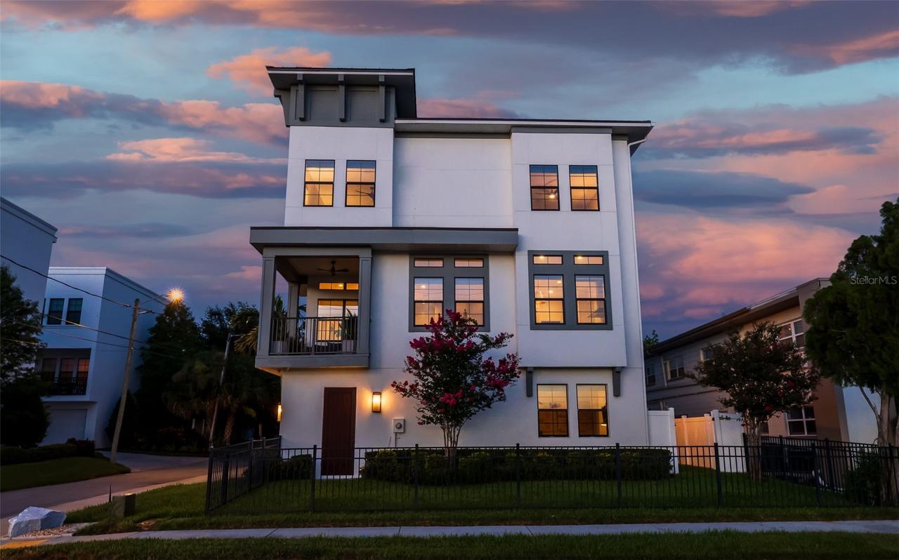 1815 5th St., St Petersburg, FL 33704