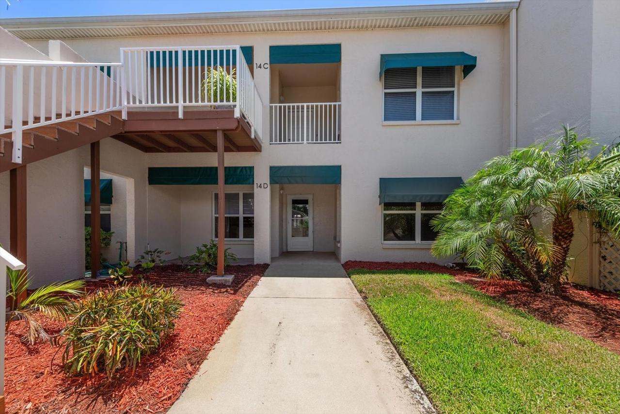 6330 99th Way #14D, Seminole, FL 33708