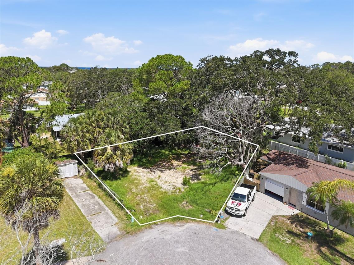 4925 Amherst Ct., New Port Richey, FL 34652