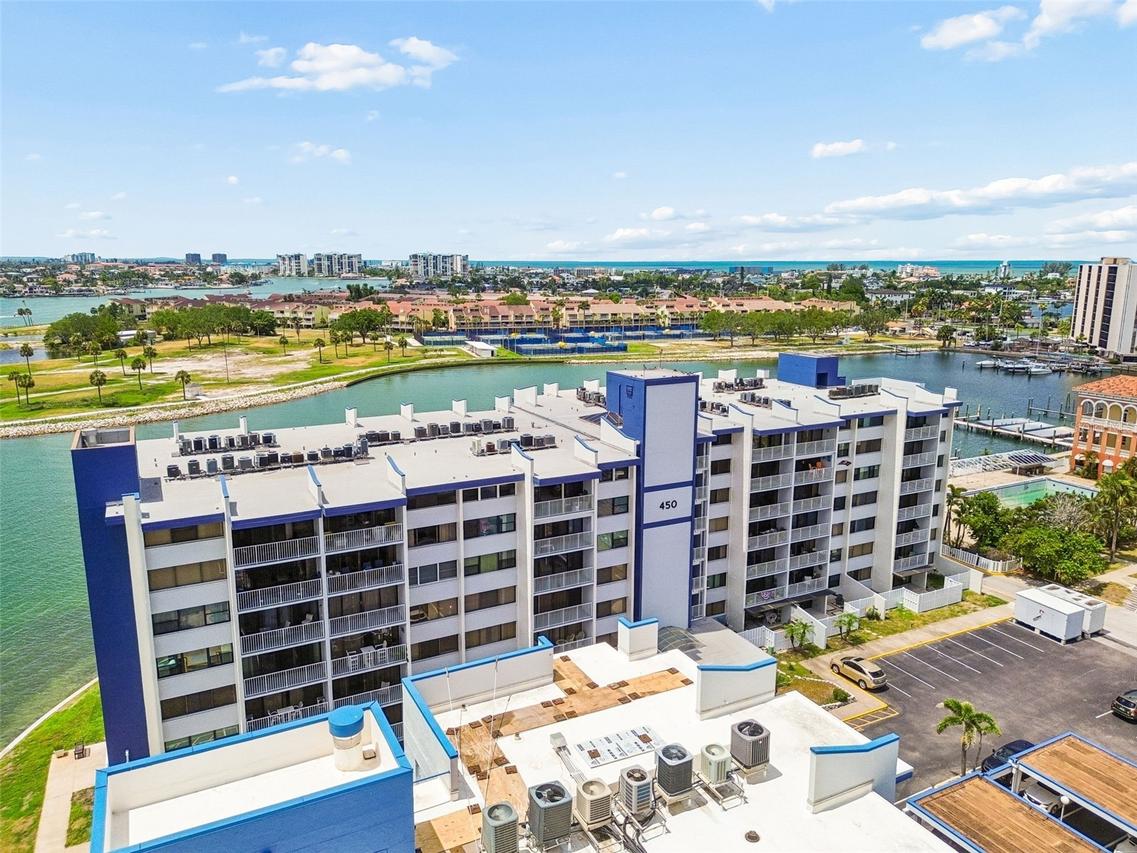 450 Treasure Island Causeway #106, Treasure Island, FL 33706
