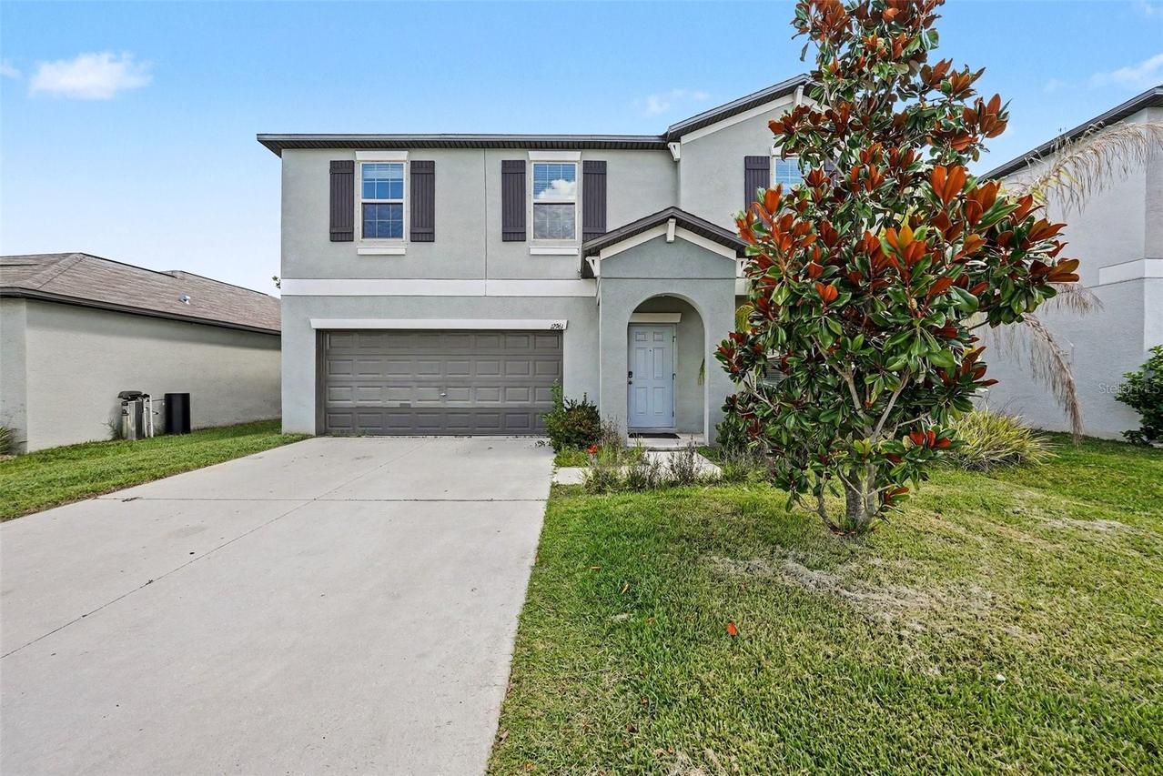 12961 Wildflower Meadow Dr, Riverview, FL 33579