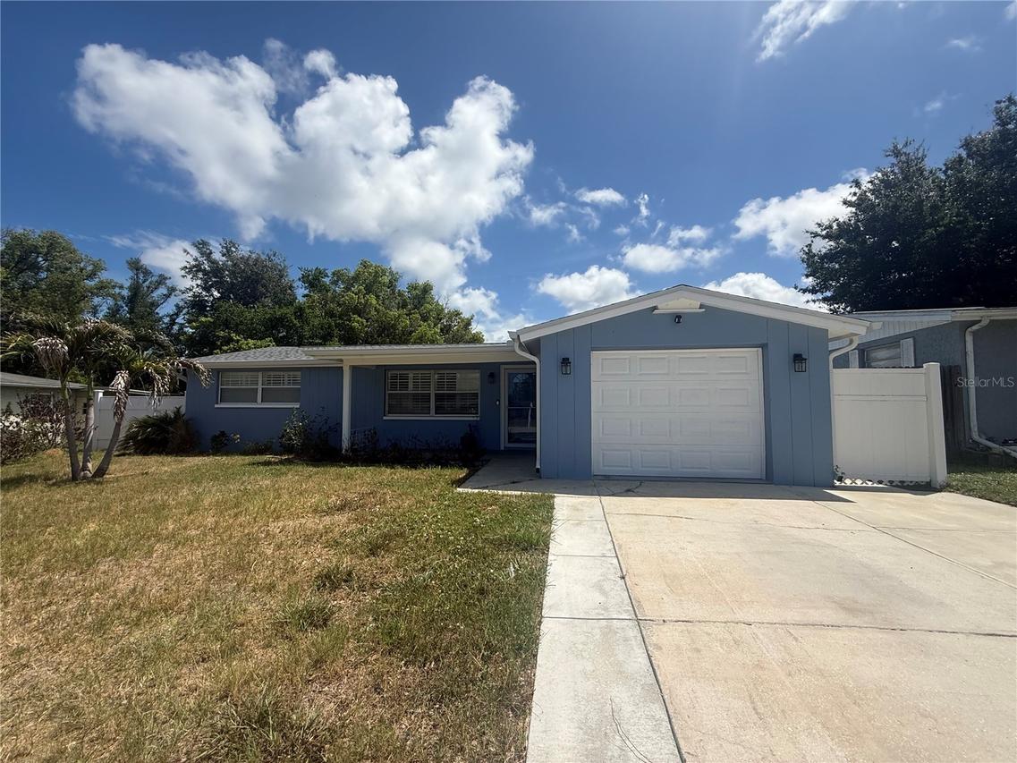 5240 School Rd., New Port Richey, FL 34653