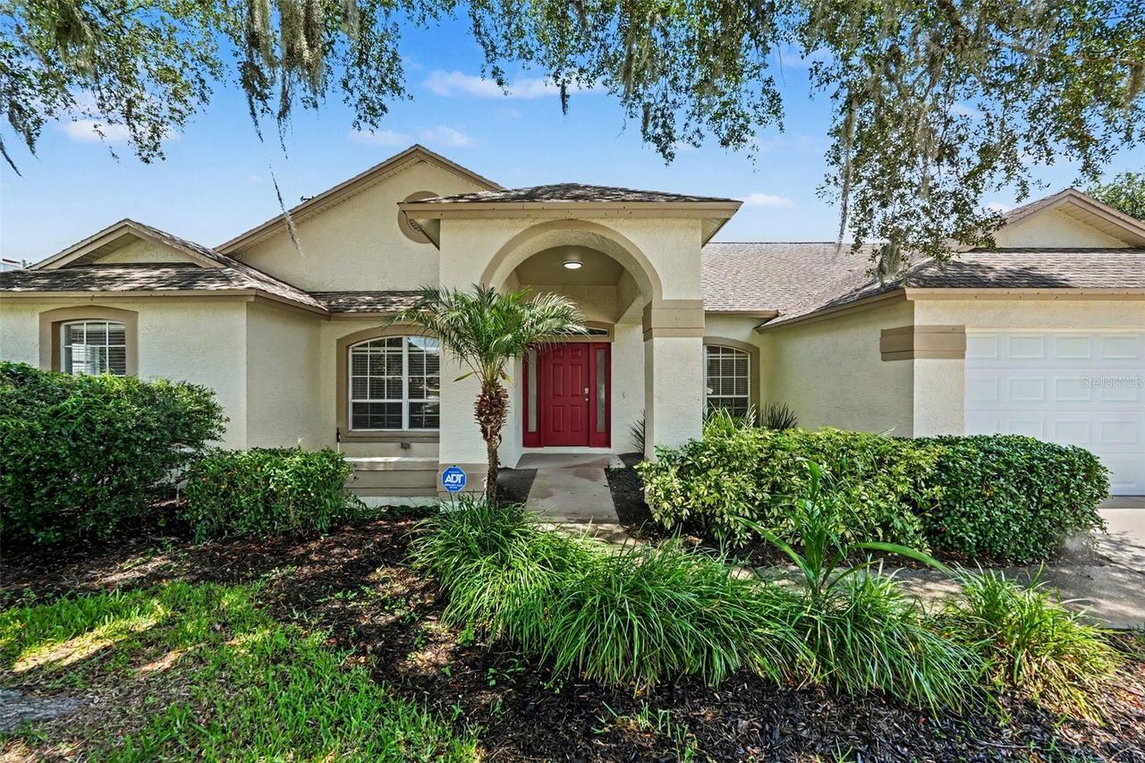 2909 Starmount Dr., Valrico, FL 33596