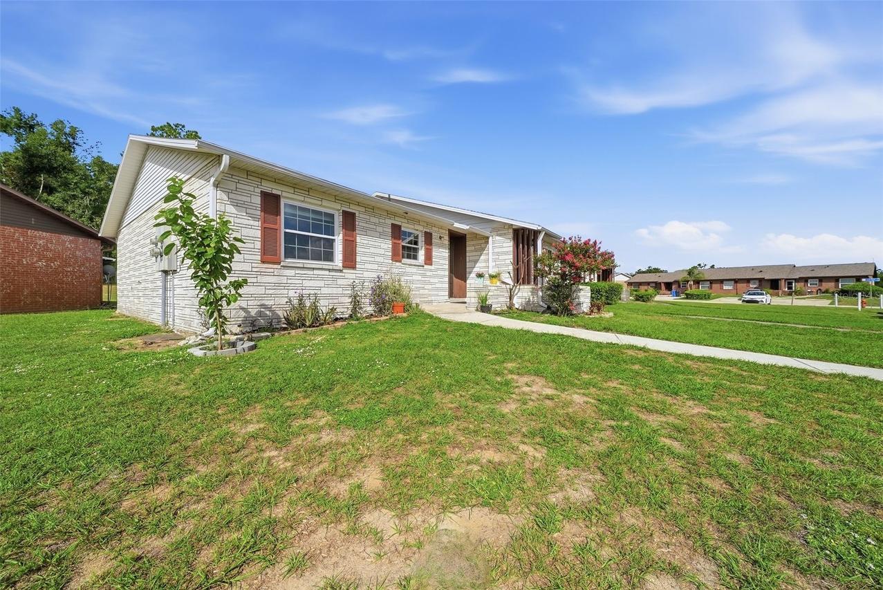 10310 Blue Field Ct, Thonotosassa, FL 33592