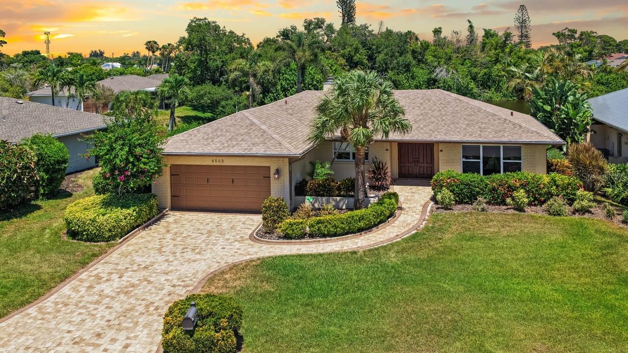 4503 Coral Lake Dr., Bradenton, FL 34210