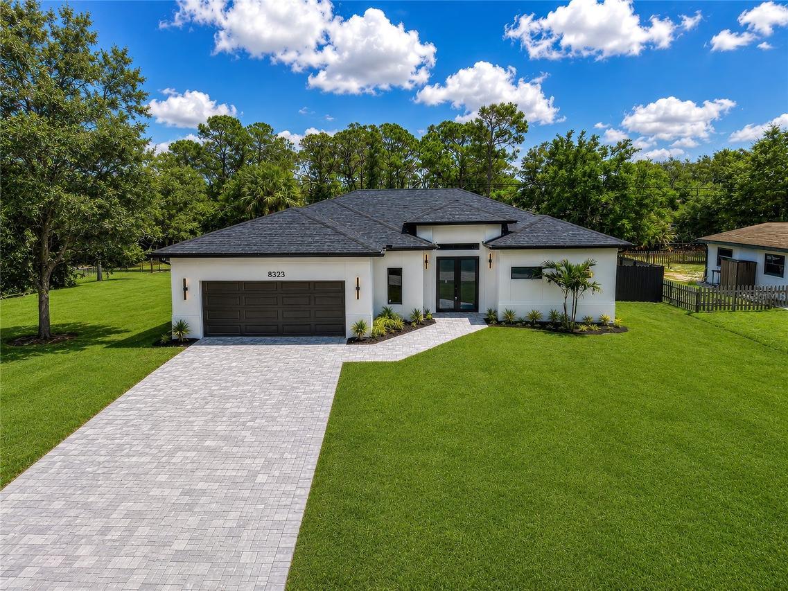 8323 Amendola Ave., North Port, FL 34291