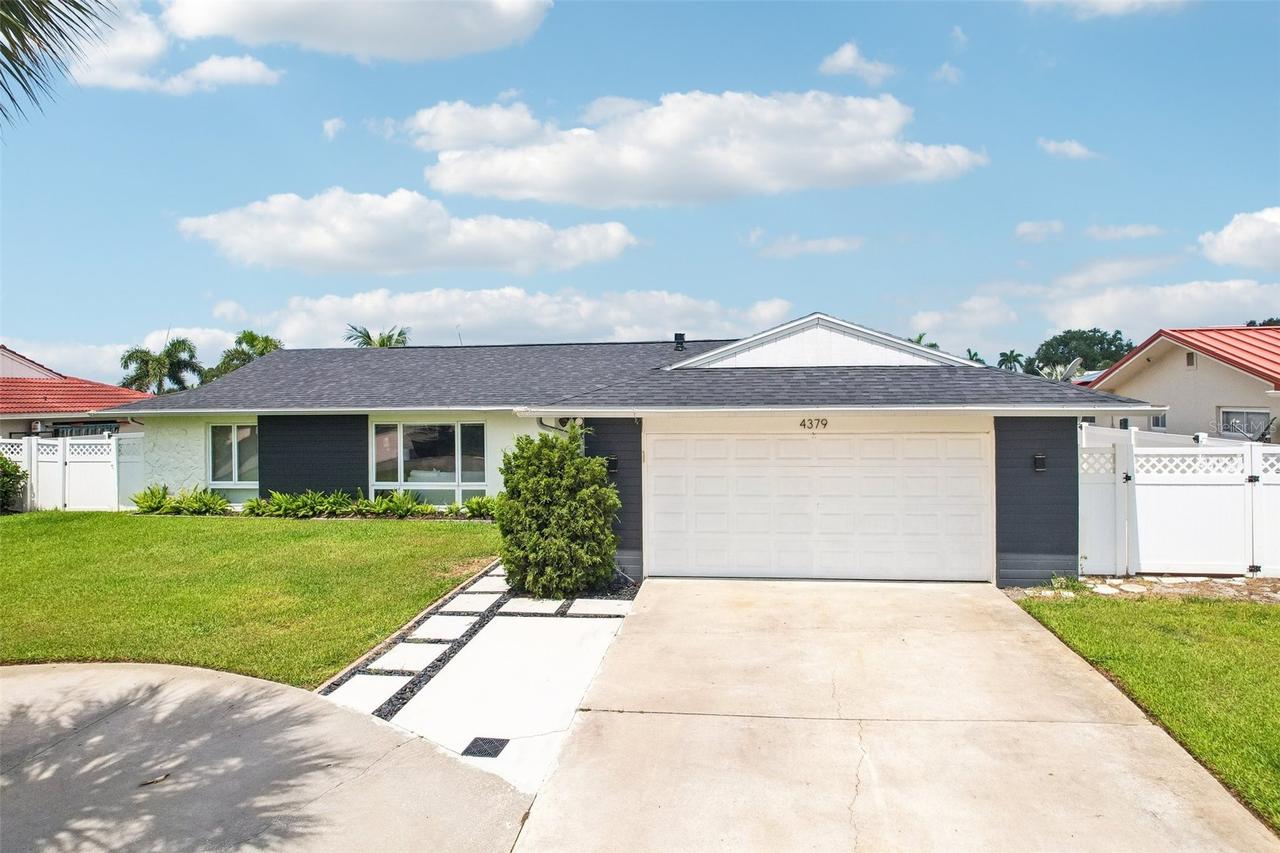 4379 44th St., St Petersburg, FL 33711