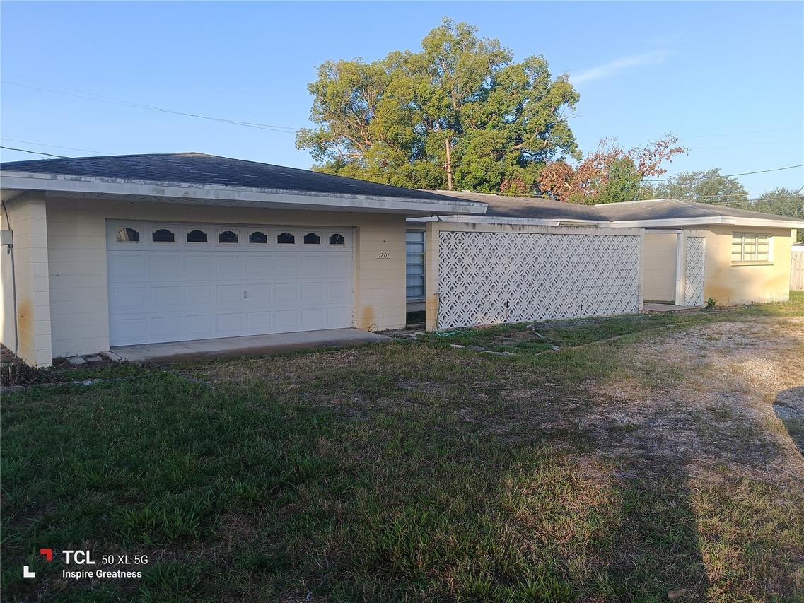 1207 Parker Pointe Ln., Lakeland, FL 33805