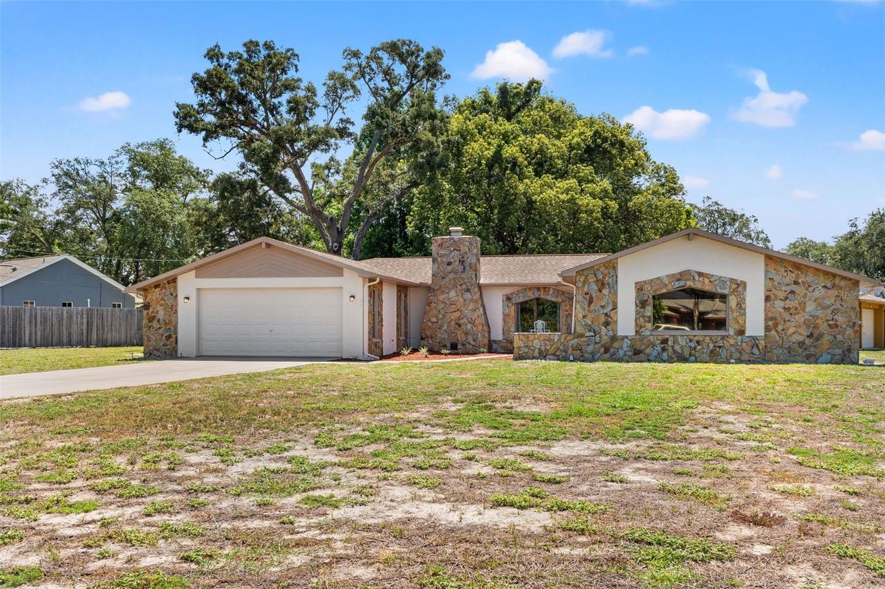 1068 Tryon Cir., Spring Hill, FL 34606