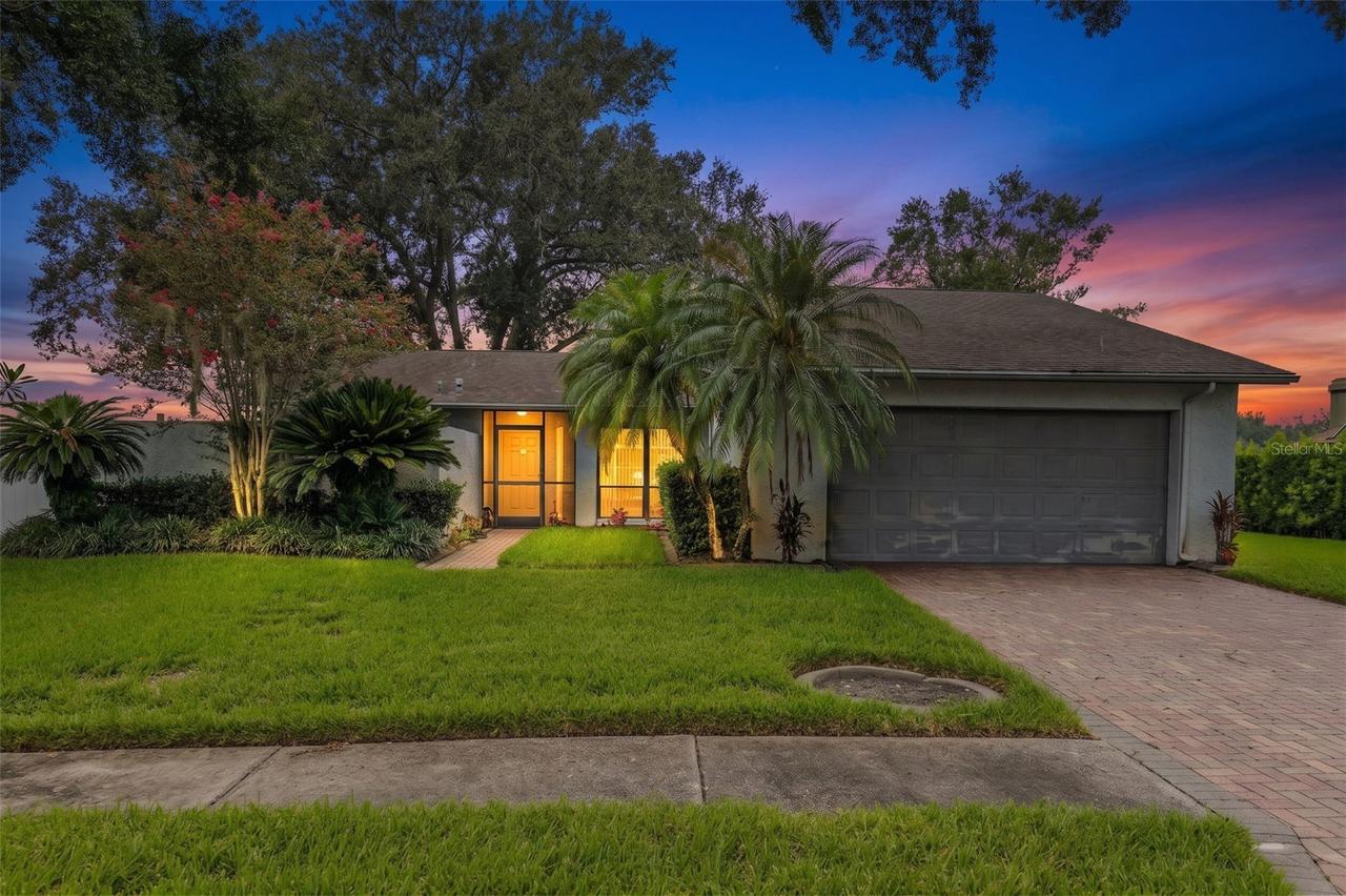 1235 Waterbury Loop, Lutz, FL 33559
