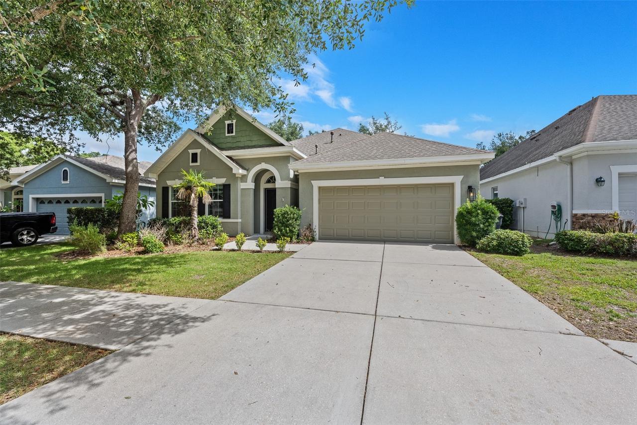 15814 Starling Water Dr., Lithia, FL 33547