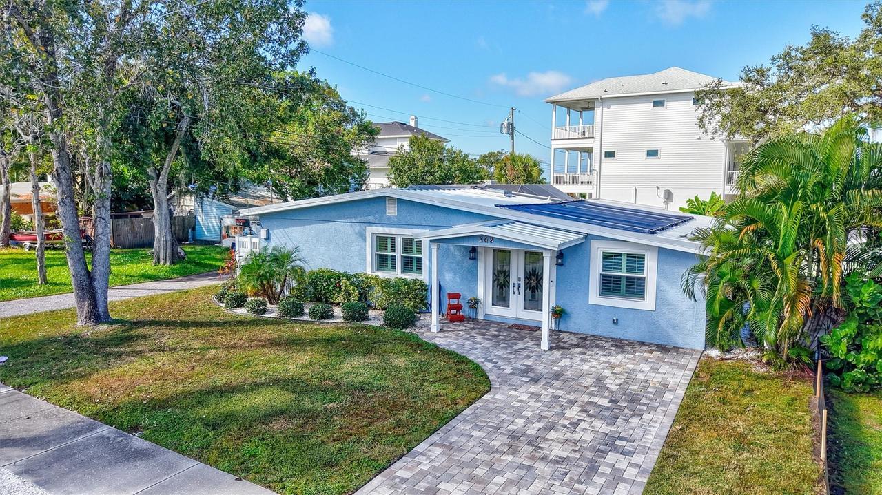 302 S Mayo St., Crystal Beach, FL 34681