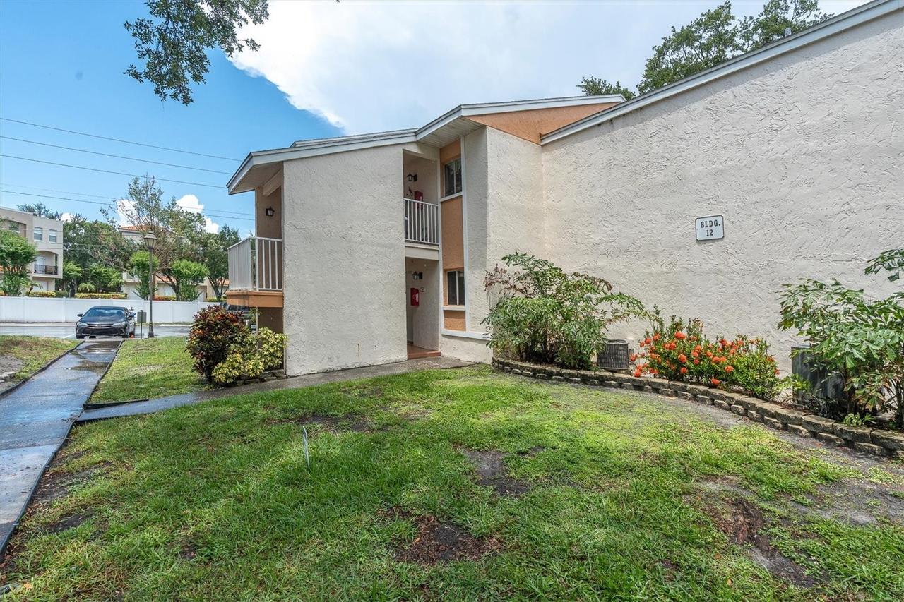 675 99th Ave. #102, St Petersburg, FL 33702